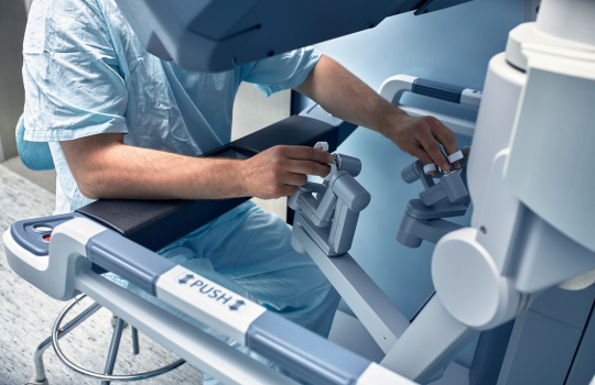 Best Robotic Gallbladder Surgeon in Delhi