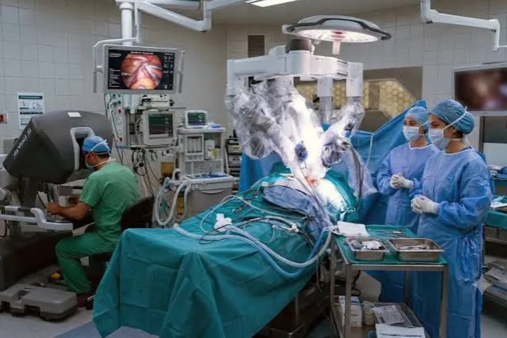 Advanced Thymectomy Surgery in Delhi